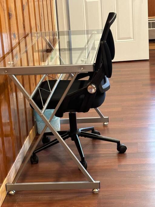 Cozy Spacious Work Friendly Lotus With Garden View High Speed Free Wi Fi And Parking Adjacent To Downtown Montreal Exterior foto